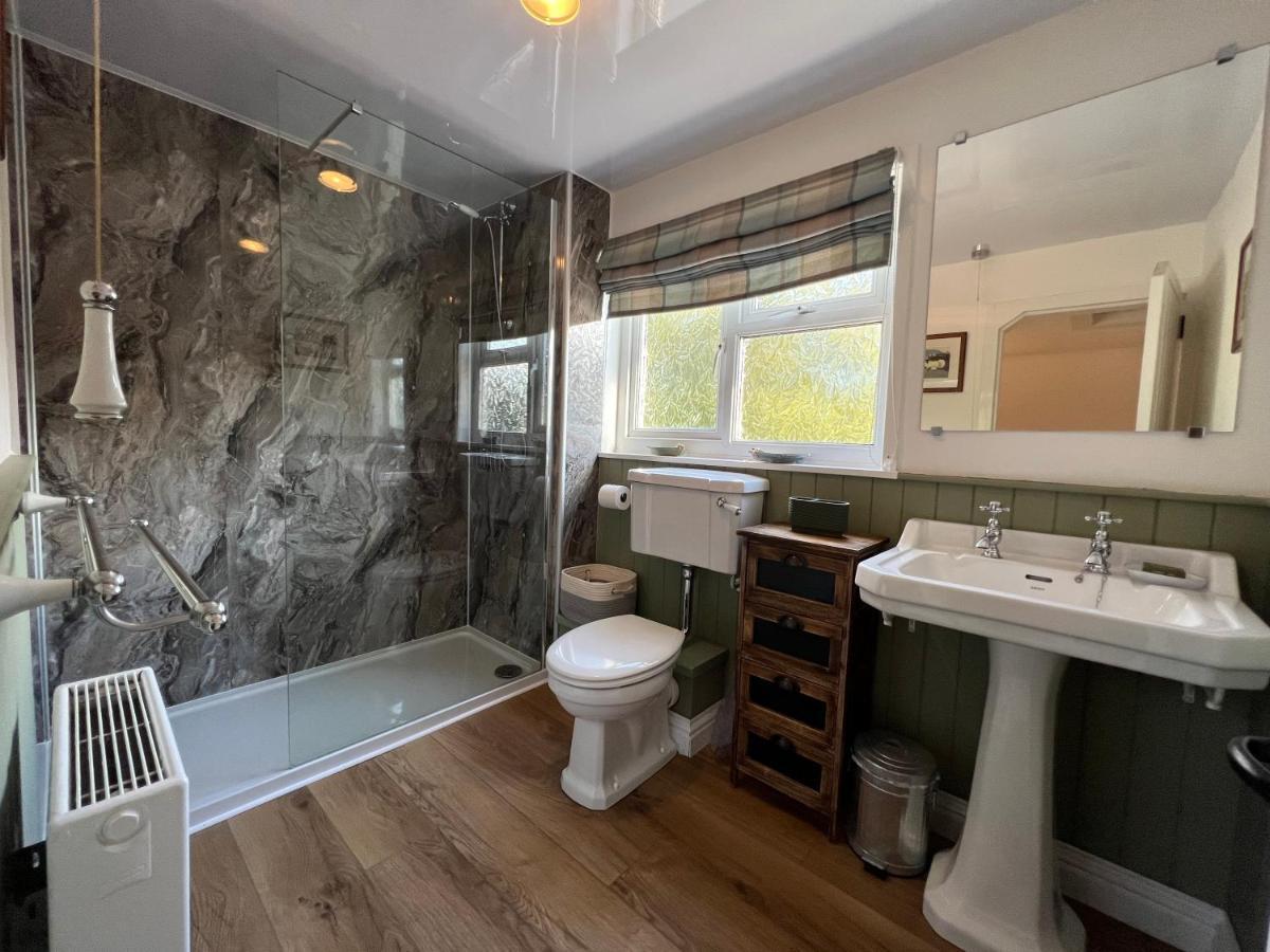 Rosemount Cottage Two - Highland Cottage Garve Esterno foto
