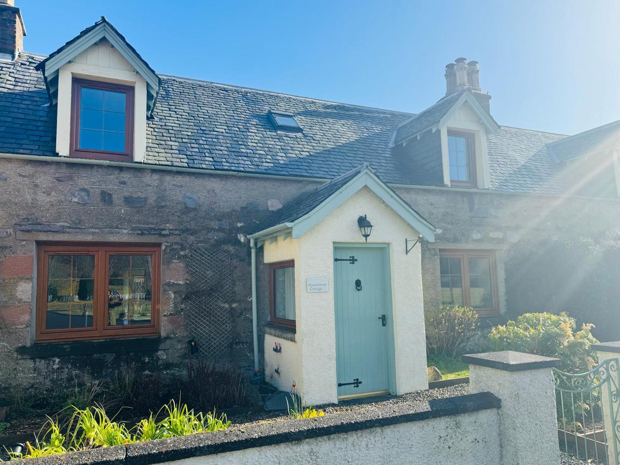 Rosemount Cottage Two - Highland Cottage Garve Esterno foto