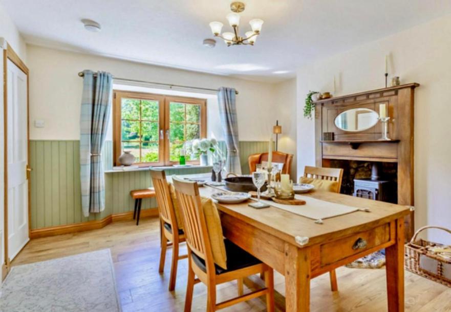 Rosemount Cottage Two - Highland Cottage Garve Esterno foto