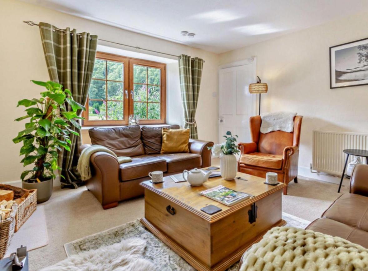 Rosemount Cottage Two - Highland Cottage Garve Esterno foto
